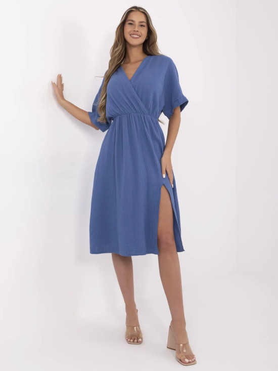 Rochie albastră evazată