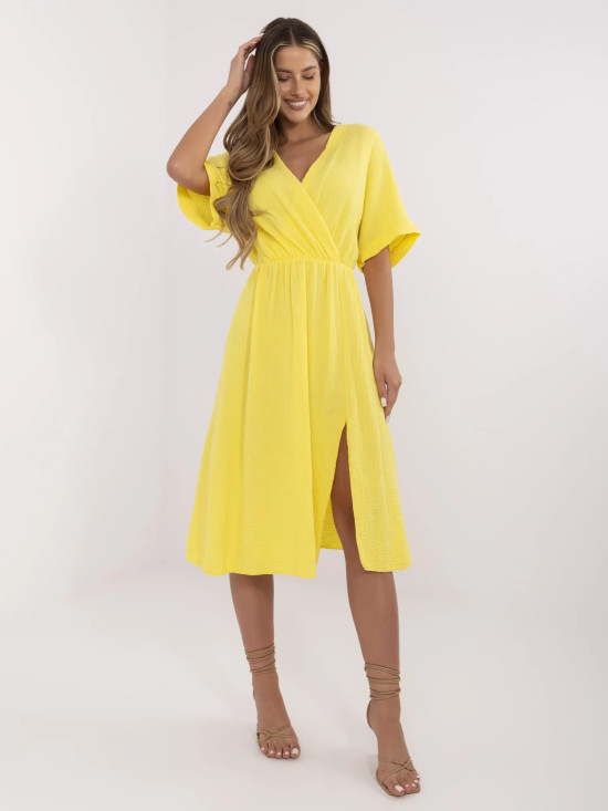 Rochie galbenă evazată