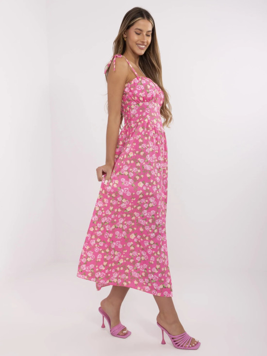 Rochie rozflată roz cu model floral