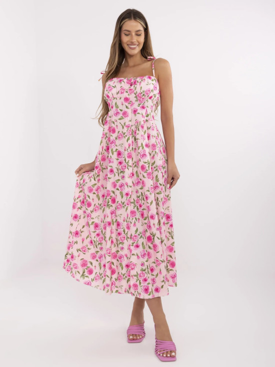 Rochie roz cu flori
