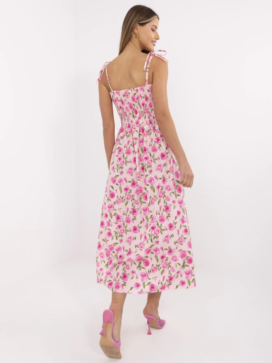Rochie roz cu flori
