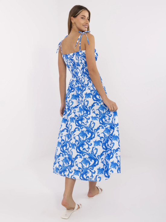Rochie albă-albastră evazată
