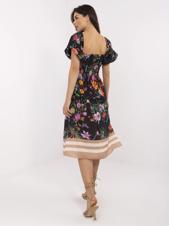 Rochie midi cu flori și mânecă scurtă