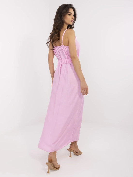 Rochie maxi cu curea în roz
