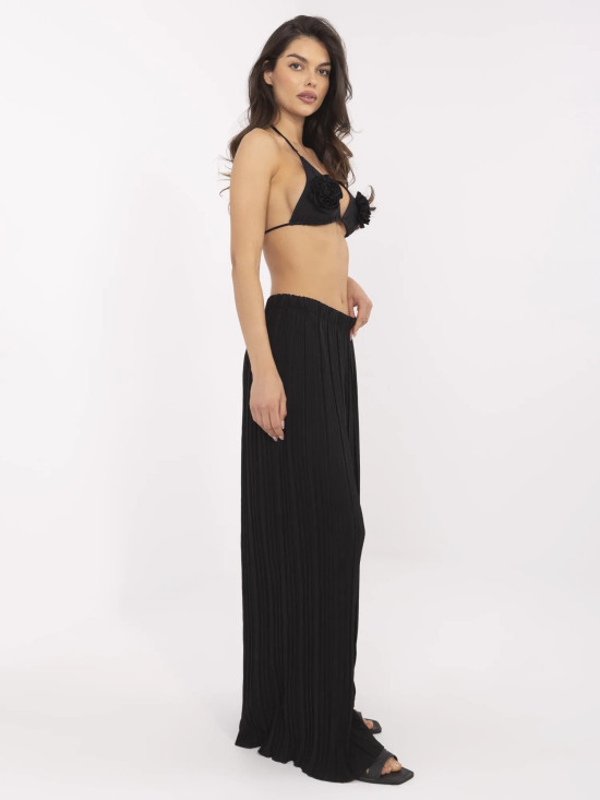 Pantaloni negri stilati