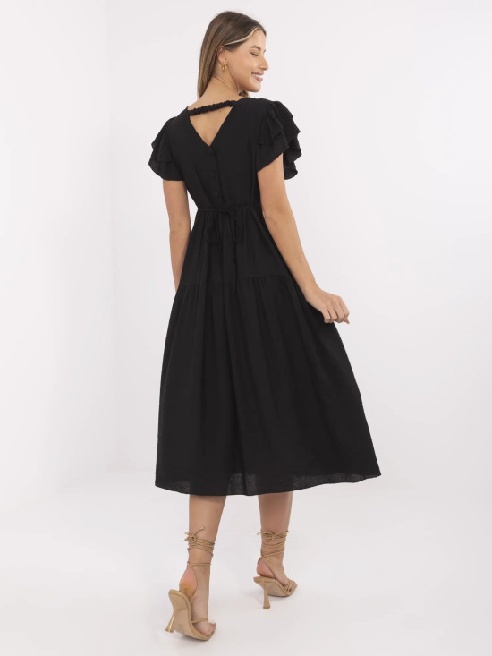 Rochie elegantă neagră evazată