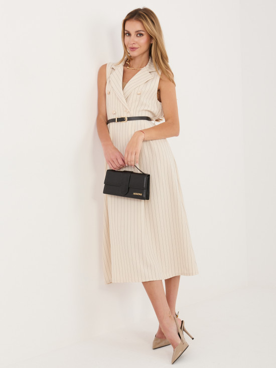 Rochie midi bej evazată cu curea și guler