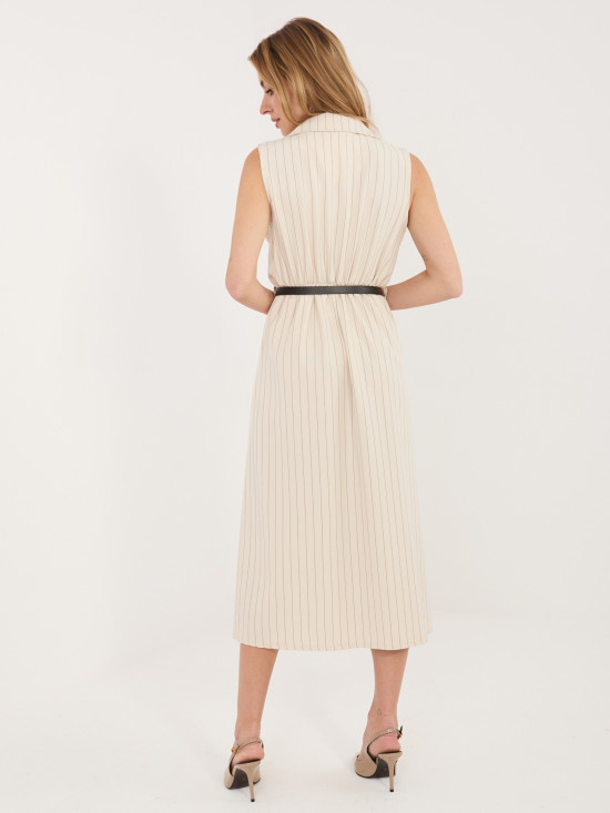 Rochie midi bej evazată cu curea și guler