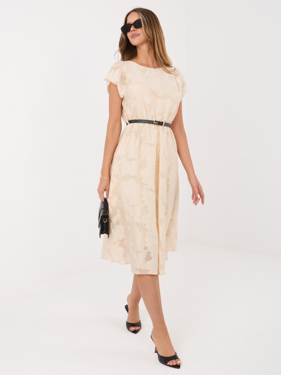 Rochie midi bej evazată cu curea