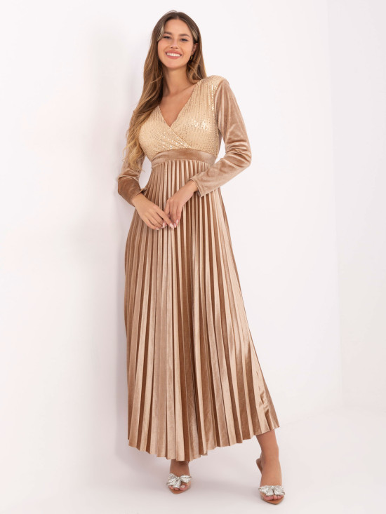 Rochie maxi bej cu curea și paiete