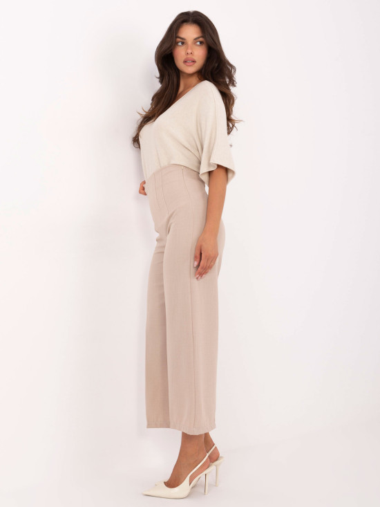 Pantaloni eleganți bej