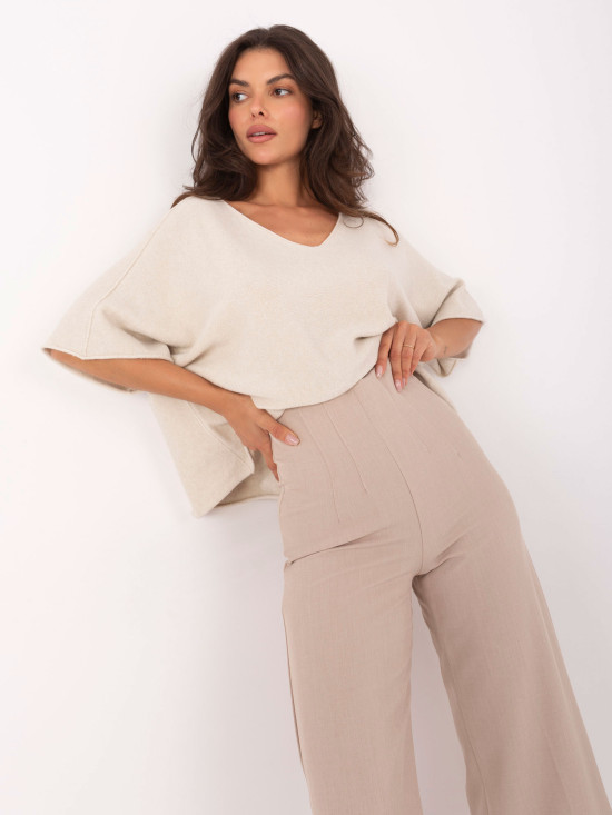 Pantaloni eleganți bej