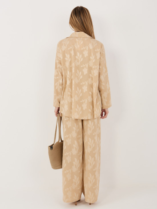 Set bej din viscoză cu cămașă și pantaloni