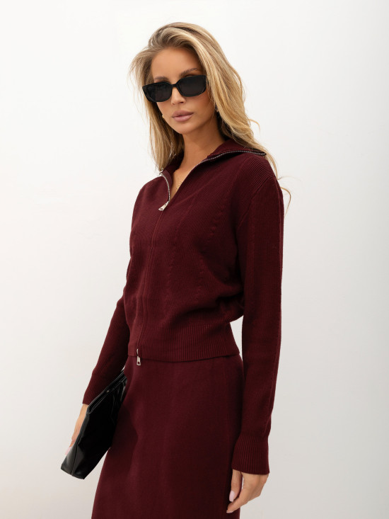 Set bordo pulover și fustă midi