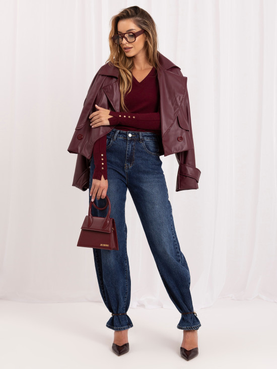 Pulover elegant bordo cu decolteu în V și nasturi