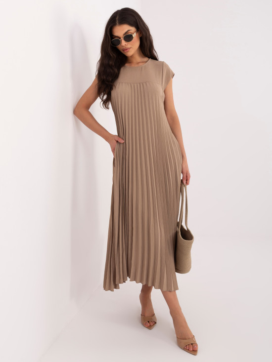 Rochie midi bej cu buzunare, stil cocktail