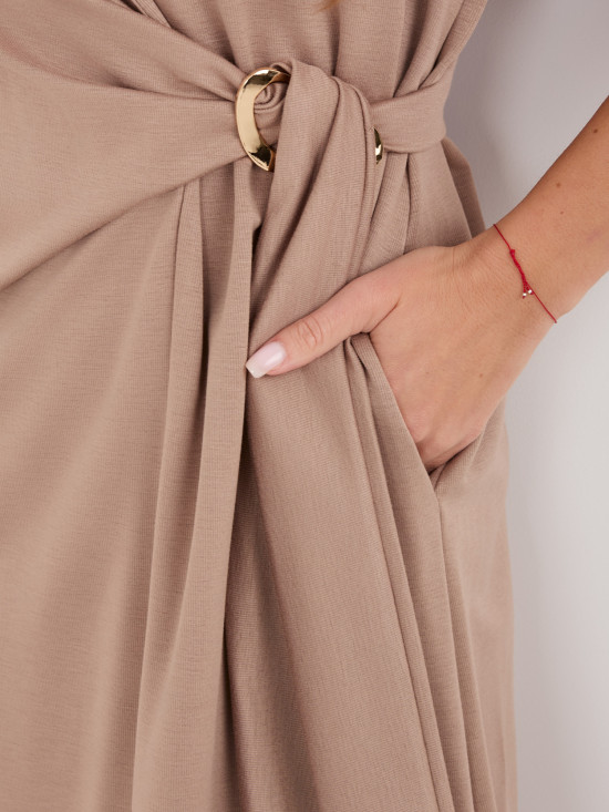 Rochie midi bej cu mânecă scurtă