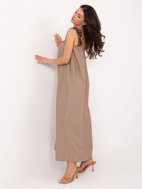 Rochie maxi în culoare bej