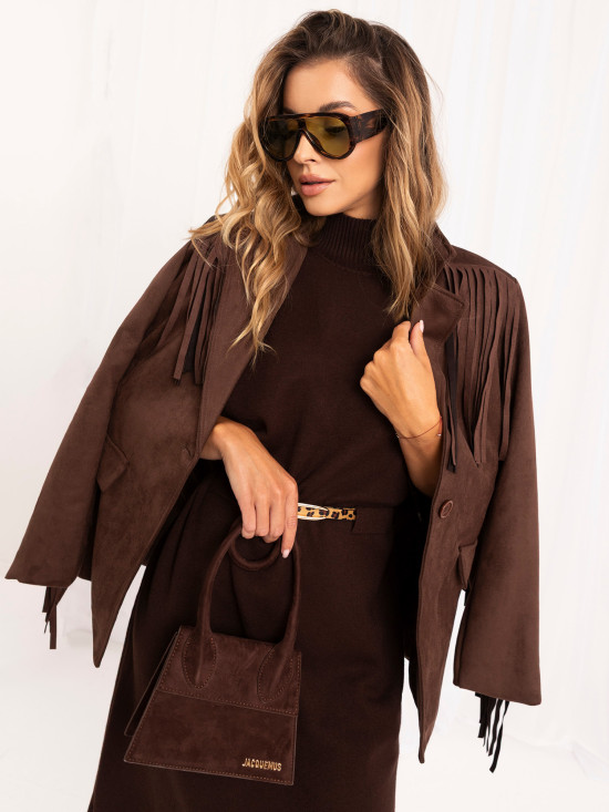 Rochie tricotată oversize maro cu curea și guler înalt