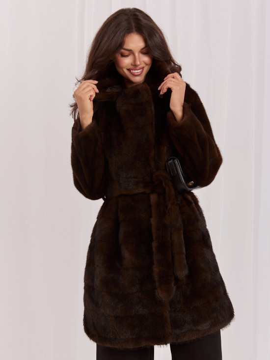 Palton elegant maro cu curea și căptușeală