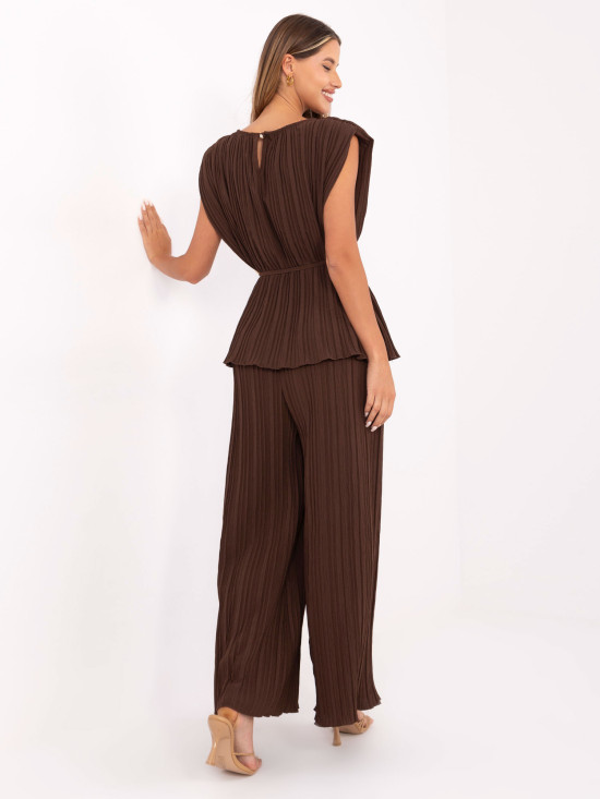 Compleu elegant în culoare maro închis