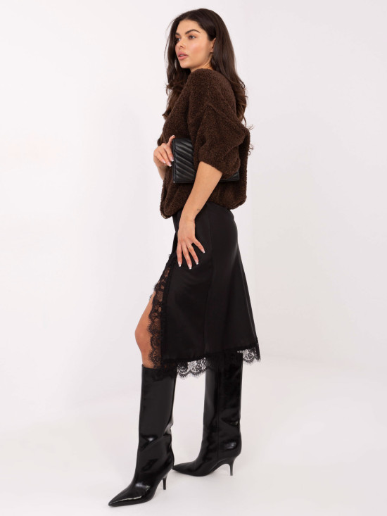 Pulover elegant maro cu mâneci 3/4 și nasturi