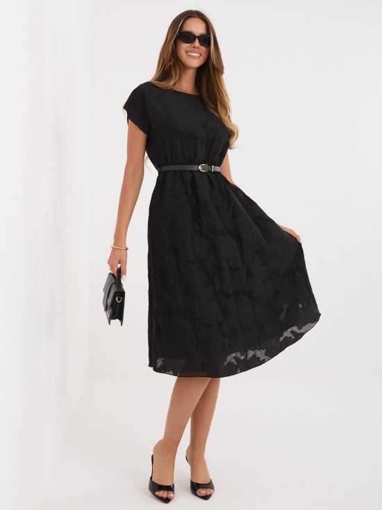 Rochie midi neagră evazată cu curea