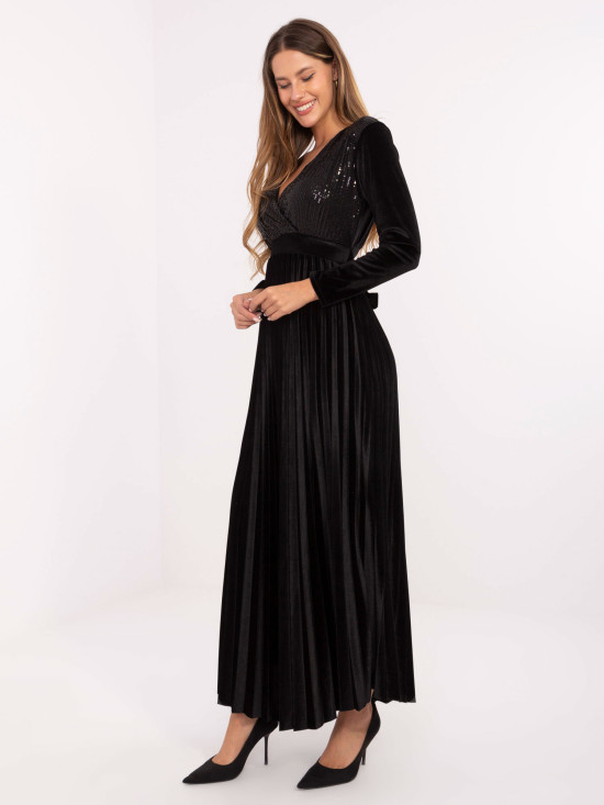 Rochie maxi neagră cu curea și paiete