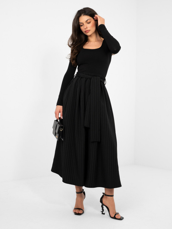 Fustă midi neagră elegantă cu curea și buzunare