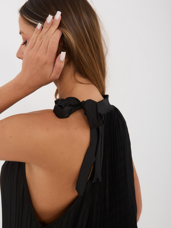 Rochie midi de cocktail neagră cu cordon și volan