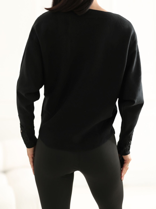 Pulover elegant negru cu dantelă