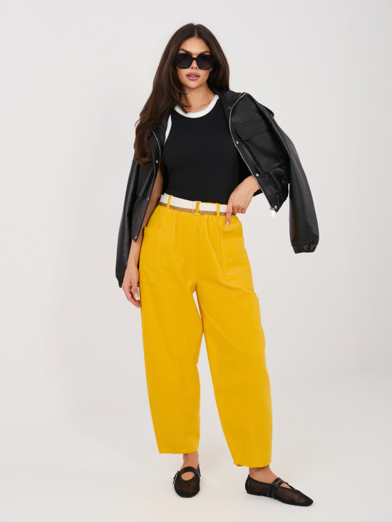 Top negru din bumbac fără mâneci