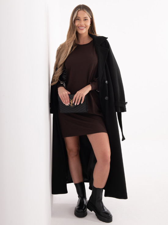 Rochie scurtă maro cu broderie și mâneci bufante