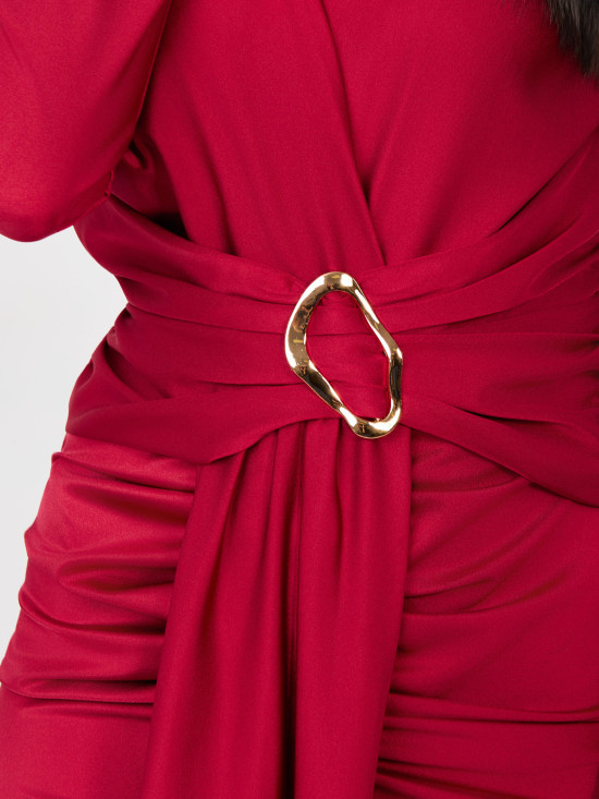 Rochie maxi elegantă roșie cu mâneci lungi și decolteu petrecut