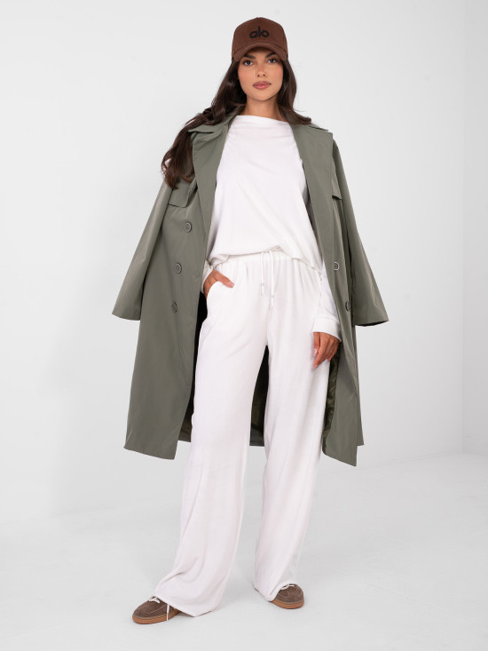 Set ecru cu mâneci lungi și detalii decorative