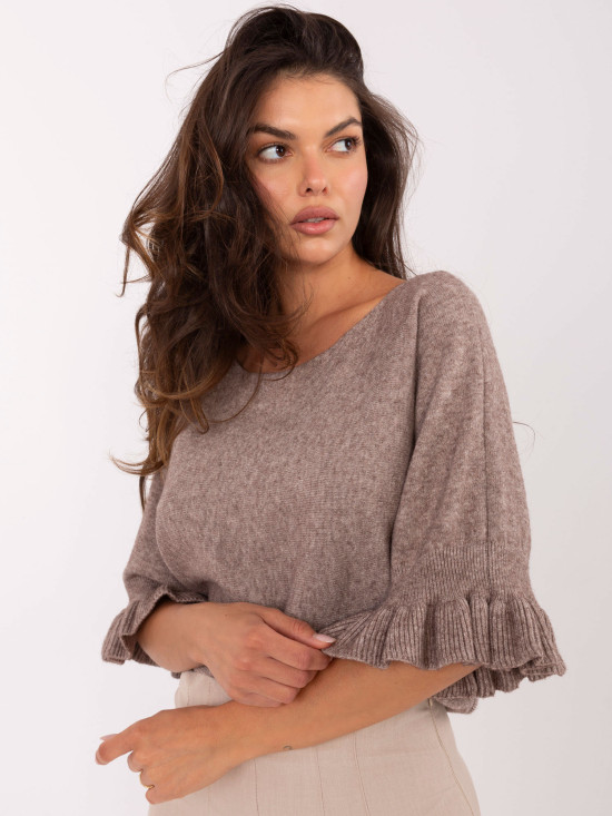 Pulover elegant bej cu mâneci 3/4
