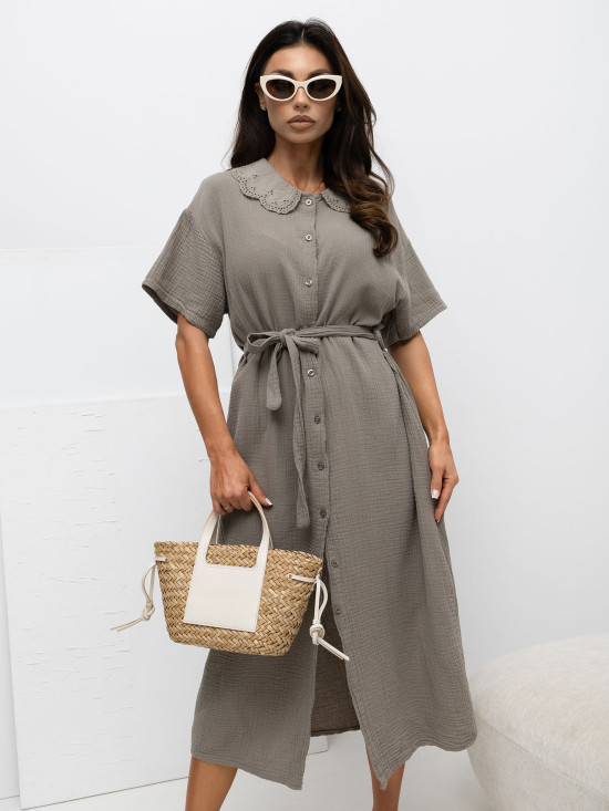 Rochie midi bej evazată cu curea și buzunare