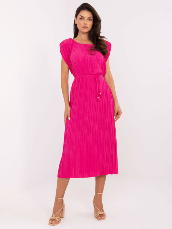 Rochie midi elegantă în roz