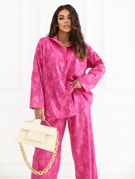 Set roz cu cămașă și pantaloni
