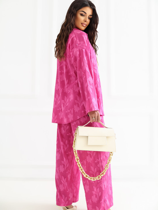 Set roz cu cămașă și pantaloni