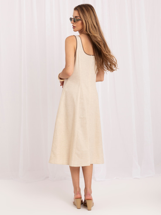 Rochie midi evazată bej deschis fără mâneci