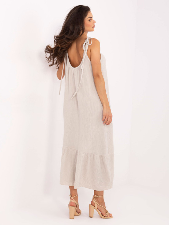 Rochie bej cu volan