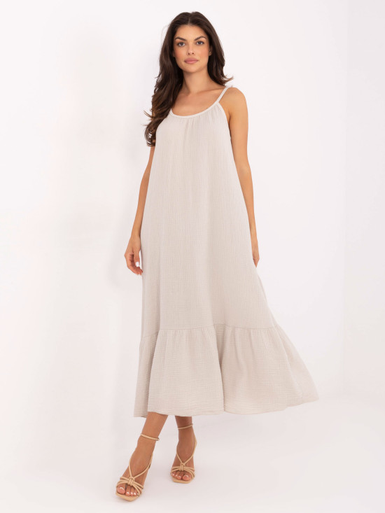Rochie bej cu volan