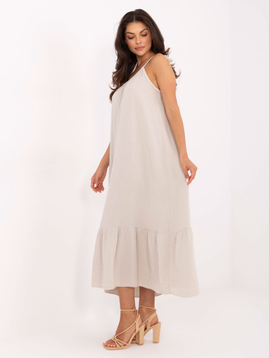 Rochie bej cu volan