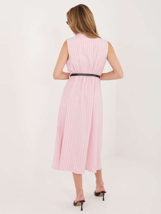 Rochie midi roz elegantă cu curea și guler