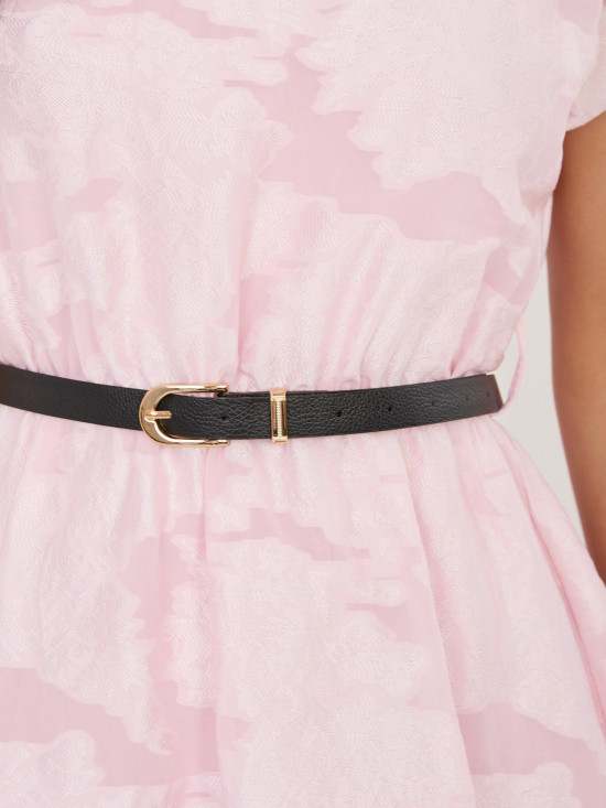 Rochie midi evazată roz deschis cu curea