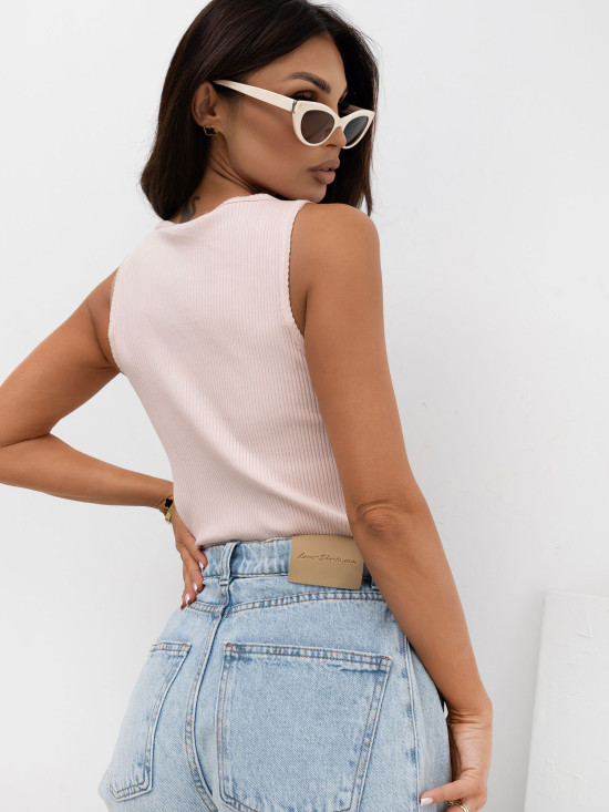 Top roz deschis cu bretele, material reiat