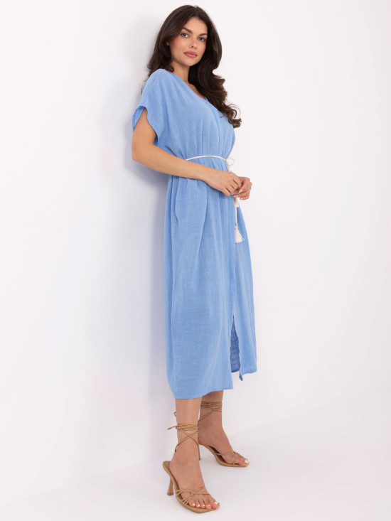 Rochie oversize albastră cu curea și buzunare