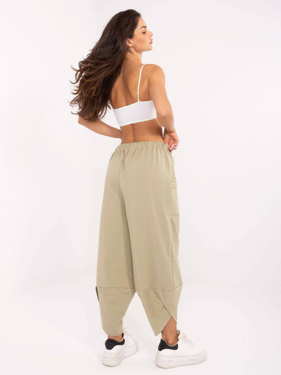Pantaloni sportivi eleganți în culoare verde măsliniu
