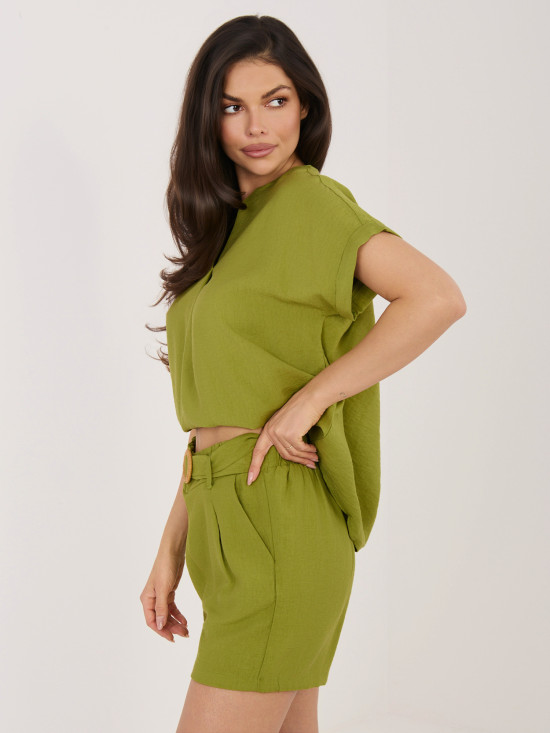 Pantaloni scurți verzi cu curea